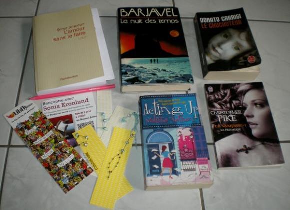 http://bazar-de-la-litterature.cowblog.fr/images/NouveauxArrivants2012/SEMAINE65LIVRES.jpg