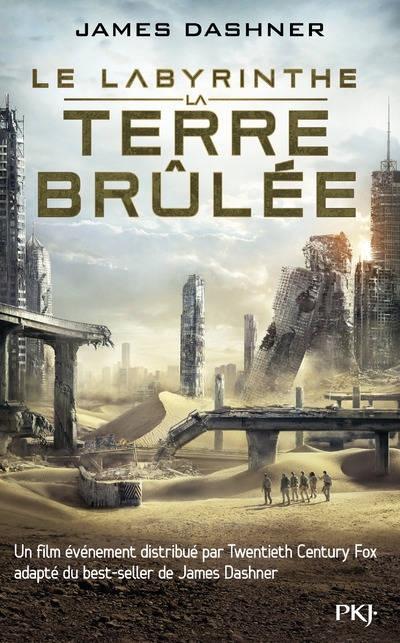 Couverture L'épreuve, tome 2 : La terre brûlée