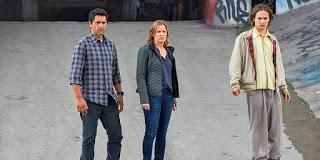 FEAR THE WALKING DEAD : UN SPIN OFF POUR LES ZOMBIES DE KIRKMAN (S01E01)