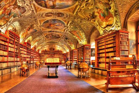 Ce n'est pas la librairie de Part Dieu à Lyon, mais ça envoie de la classe quand même ! 