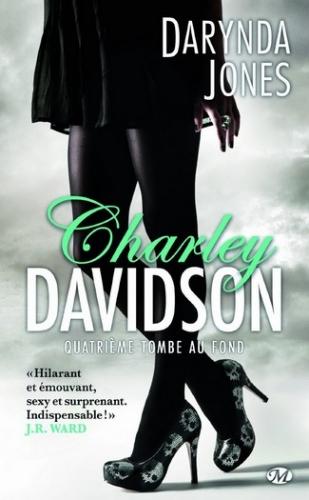 Couverture Charley Davidson, tome 4 : Quatrième tombe au fond