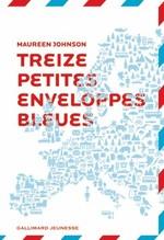 Treize petites enveloppes bleus