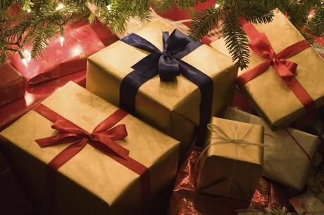 Noël 2015   !!!!!!!!!   Idées Cadeaux Sous Le Sapin  !!!!!!!