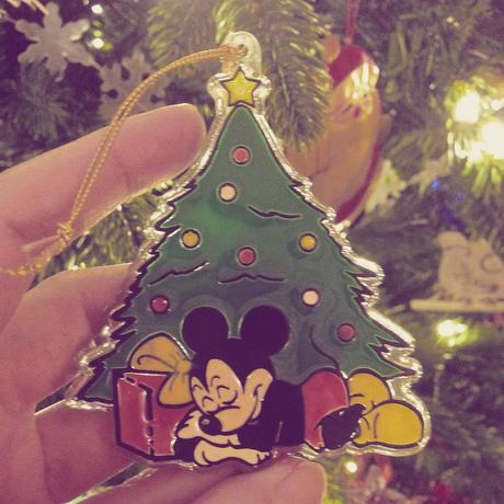 Décoration sapin de Noël avec Mickey