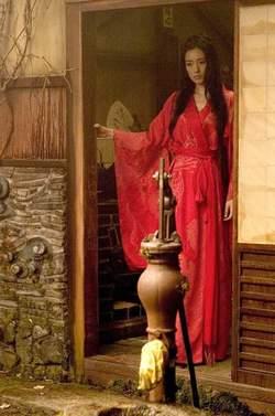 Geisha d'Arthur Golden (livre) vs Mémoires d'une Geisha de Rob Marshall (film)