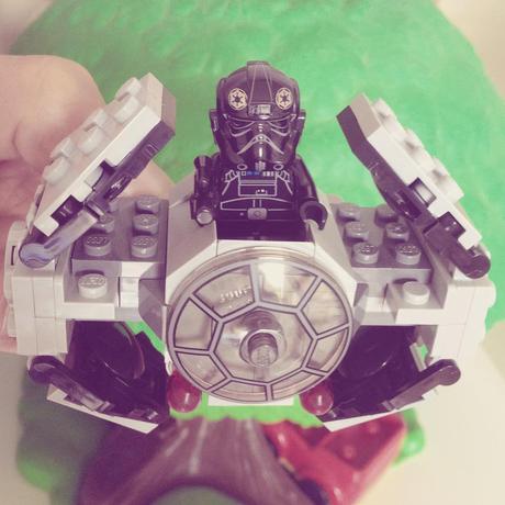 microfighter lego star wars : Tie Advanced Prototype