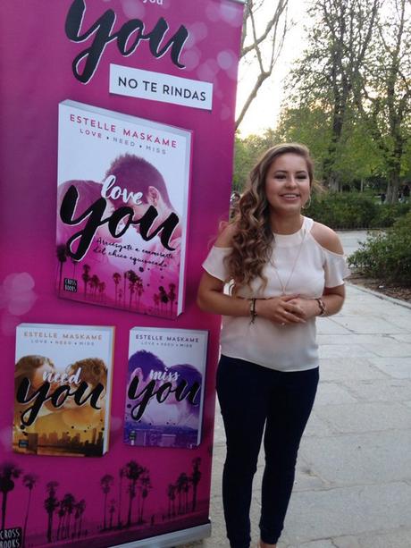 La saga YOU (DIMILY) d’Estelle Maskame annonce un retard de publication (Espagne)