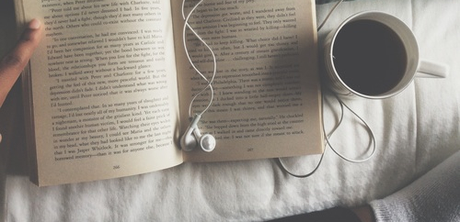 http://weheartit.com/entry/243473893/search?context_type=search&context_user=julia_ganushchak&query=music+book