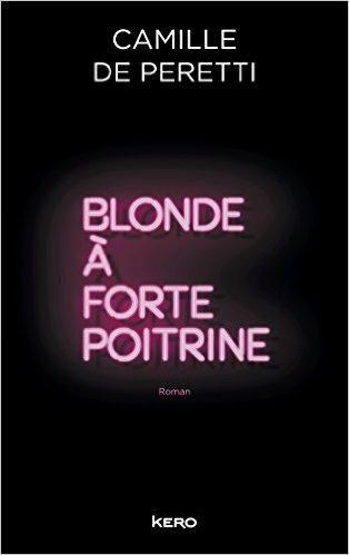 Blonde à forte poitrine alt=