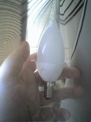 Ampoule flamme LED