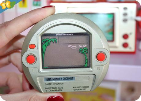 jeu ĂŠlectronique Monckey coconut de Bandai electronics