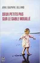 Deux petits pas sur le sable mouillé