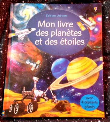 [ Les lecteurs en herbe ] Mon livre des planètes et des étoiles de Emily Bone