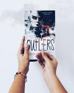 Outliers, Tome 1 : Les Anomalies de Kimberly McCreight