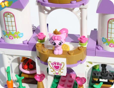 LEGO® Disney Princess - Le château royal des Palace Pets™ (41142)